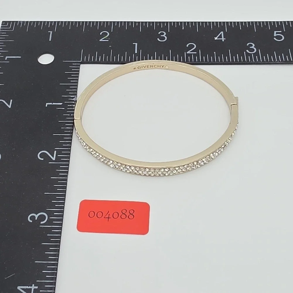 Vintage GIVENCHY Bracelet SWAROVSKI Pavé Crystal Bangle Hinged Gold Tone 6.75" - Picture 15 of 15